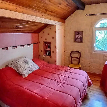 Holiday home Maison De Charme En Campagne Lanarce