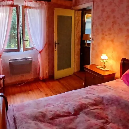 Maison De Charme En Campagne Holiday home Lanarce